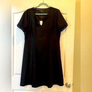 NWT BANANA REPUBLIC Black Dress, size 16, perfect for spring/summer 🌸